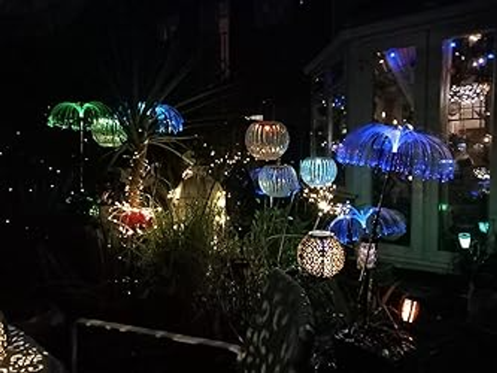 🎄Solar Garden Changing Jellyfish Lights